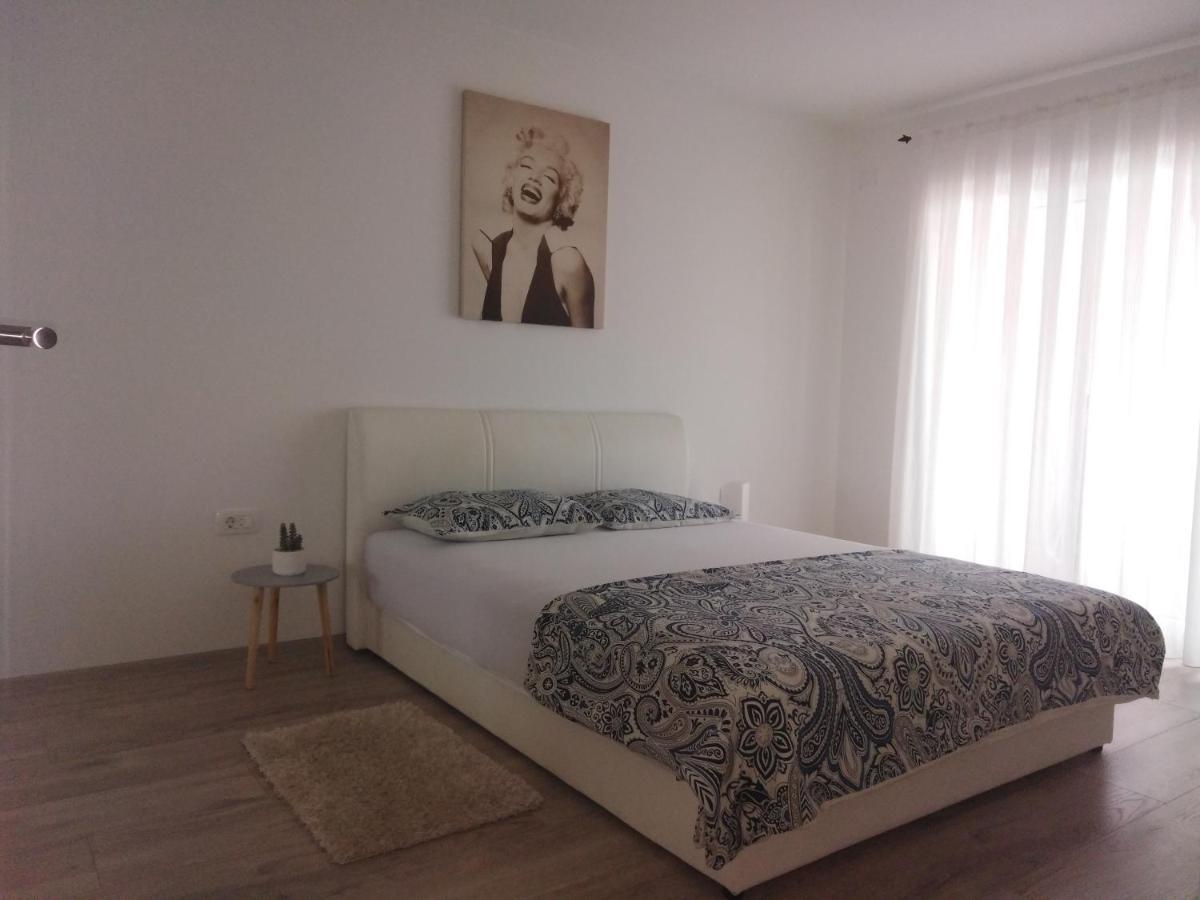 Apartmani Biba Novi Vinodolski Exterior foto